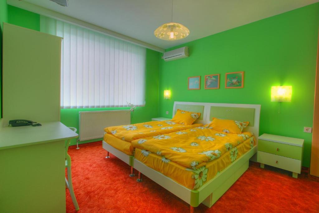 Family Hotel Mania Stara Zagora Room photo